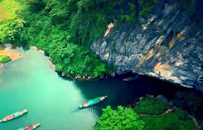 Vườn quốc gia Phong Nha- Kẻ Bàng