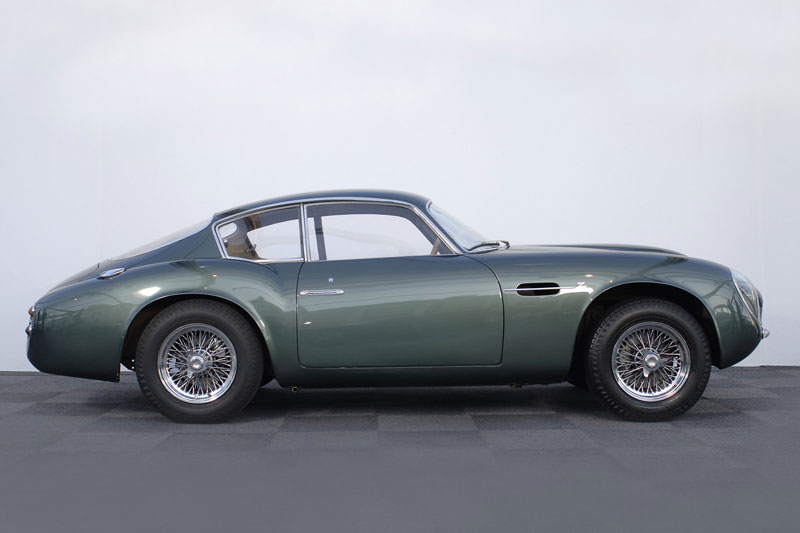 Top 10 ôtô được bán đấu giá cao nhất năm 2021