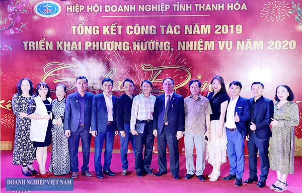 Anh Nguyễn Viết Thanh tham gia nhiều hoạt động của các hội và hiệp hội tại Thanh Hóa.