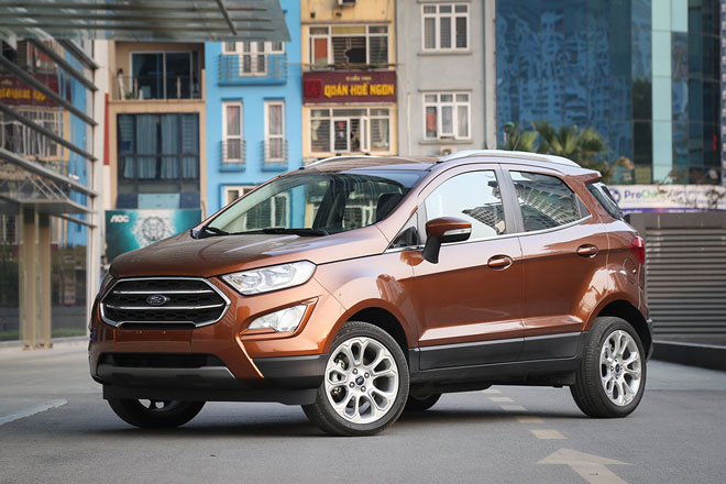 Giá lăn bánh xe Ford EcoSport sau khi giảm 62 triệu đồng