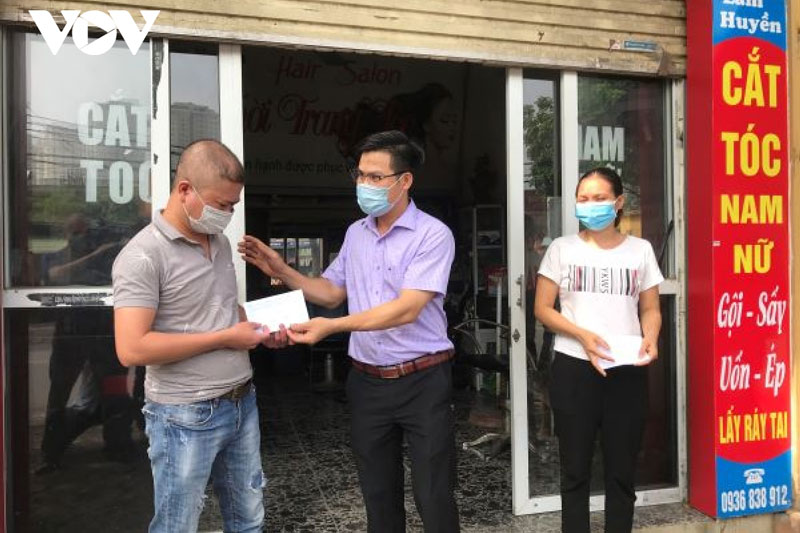 Thêm 10 nhóm đối tượng bị ảnh hưởng do đại dịch COVID-19 được Hà Nội hỗ trợ