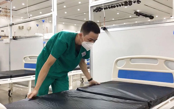 Khẩn trương hoàn thiện các công đoạn cuối Trung tâm Hồi sức COVID-19 Trung ương tại Long An