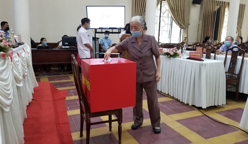 Thừa Thiên Huế: Người dân bỏ phiếu chọn nhà đầu tư xây dựng khu chung cư Đống Đa 