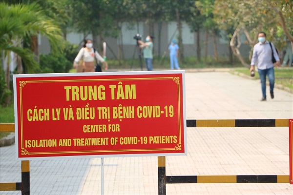 Thừa Thiên Huế: Đình chỉ công tác Chủ tịch UBND xã Lộc Thủy do lơ là chống dịch