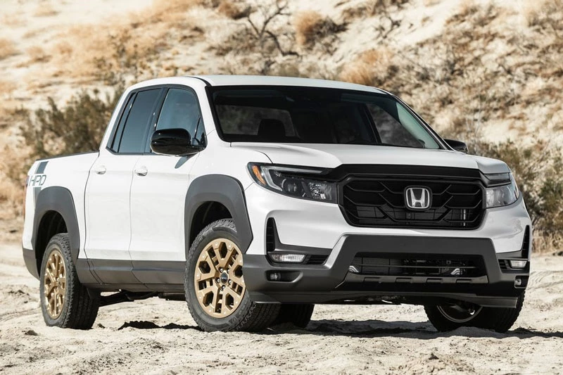 5. Honda Ridgeline 2021 (giá khởi điểm: 37.715 USD).