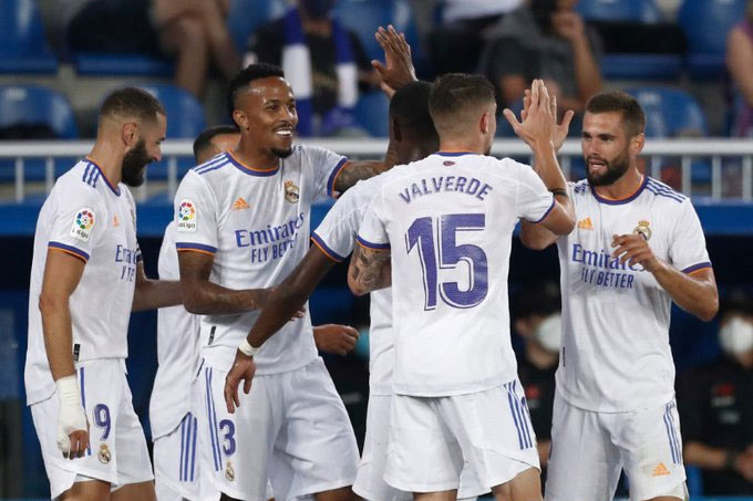 Real Madrid mở tiệc bàn thắng trong ngày ra quân 