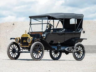 Top 10 mẫu xe làm nên tên tuổi của hãng Ford