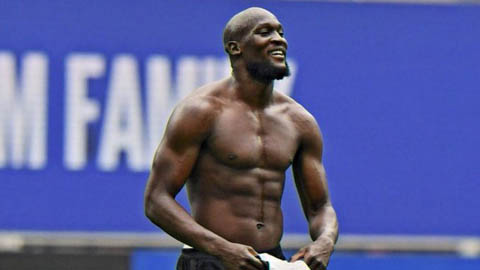 Lukaku viết tâm thư xin CĐV Inter tha thứ