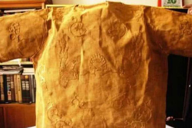 Ngôi mộ đã 6 lần bị trộm nhưng không kẻ nào dám đụng vào tấm vải liệm: Chuyên gia khẳng định giá trị không dưới 3 tỷ NDT