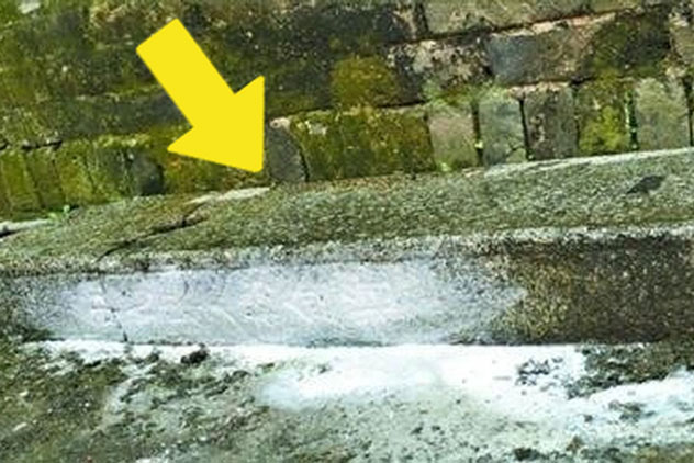 Nhìn thấy miếng đá bí ẩn bị người làng dẫm đạp suốt bao năm, chuyên gia đứng hình: Một sai lầm khủng khiếp!