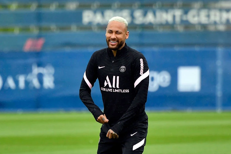 4. Neymar (PSG, ĐT Brazil). 4. Neymar (PSG, ĐT Brazil).