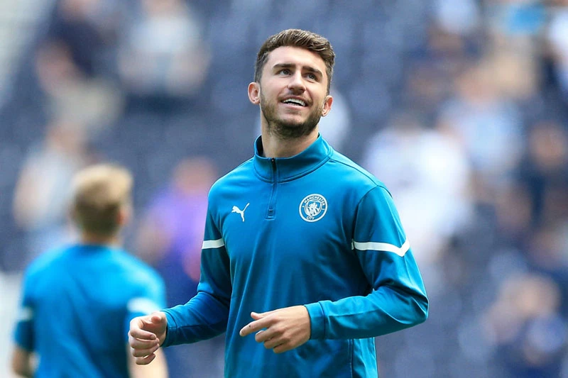 6. Aymeric Laporte (Athletic Bilbao qua Man City, 2018, 65 triệu euro).