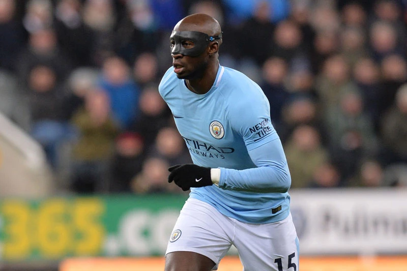 9. Eliaquim Mangala (Porto sang Man City, 2014, 51,7 triệu euro).