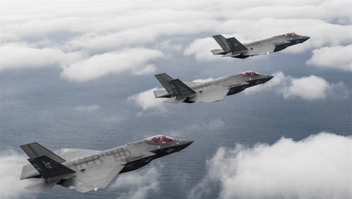 Chiến đấu cơ F-35C sẽ là máy bay thế hệ 5 đầu tiên hoạt động trên tàu sân bay Mỹ. Ảnh: Hải quân Mỹ.
