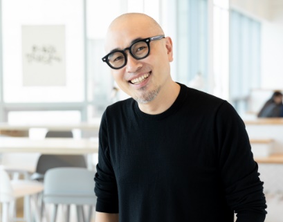 Nhà sáng lập BAEMIN ủng hộ Việt Nam 20 tỷ đồng phòng chống dịch