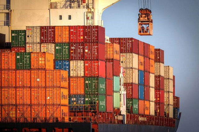 Cảng biển thế giới đối mặt với cuộc khủng hoảng lớn nhất 65 năm