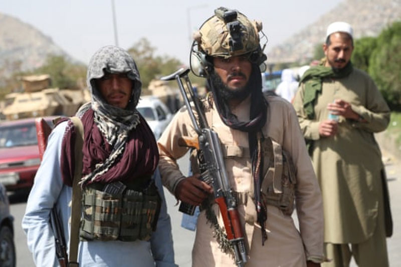 Ngày đầu tiên ở Kabul dưới thời Taliban: Không còn bóng dáng phụ nữ trên đường phố