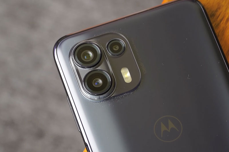 Smartphone 5G, chống nước, RAM 8 GB, màn hình 90 Hz, sạc 30W, giá hơn 7 triệu