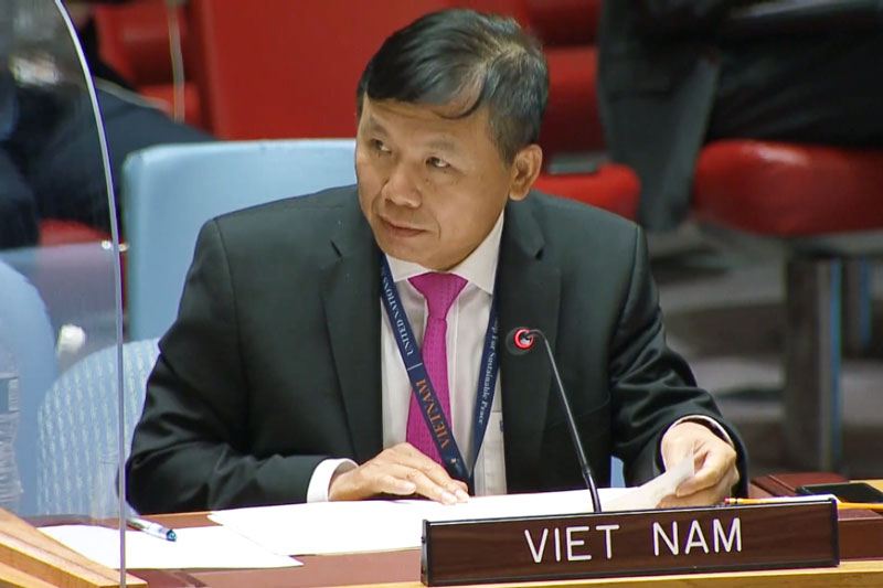 Việt Nam kêu gọi bảo đảm an toàn cho thường dân và ngoại giao đoàn tại Afghanistan