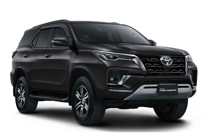 Khám phá Toyota Fortuner GR Sport 2022, giá khởi điểm gần 900 triệu đồng
