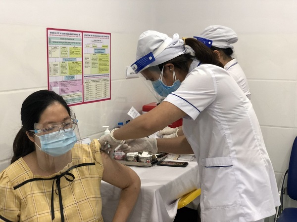Cần Thơ: Bắt đầu tiêm vaccine COVID-19 cho 1.000 phụ nữ mang thai