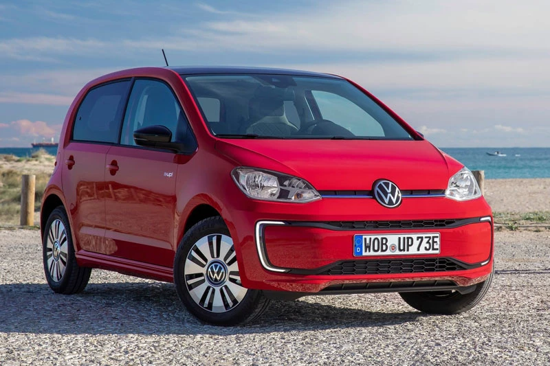 6. Volkswagen Up (doanh số: 4.235 chiếc).