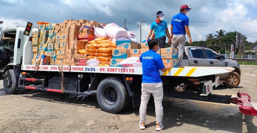 Chuyến xe yêu thương mang theo tâm tình người Việt ở Úc đã đến “tâm dịch” 