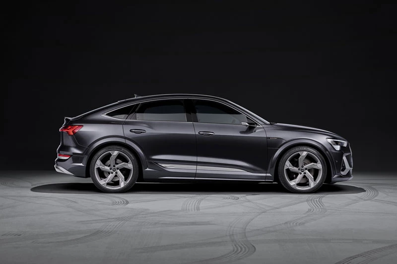 Audi e-tron S Sportback 2022.