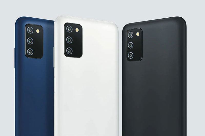 Samsung giới thiệu smartphone RAM 4 GB, pin 5.000 mAh, 3 camera sau, giá gần 4 triệu