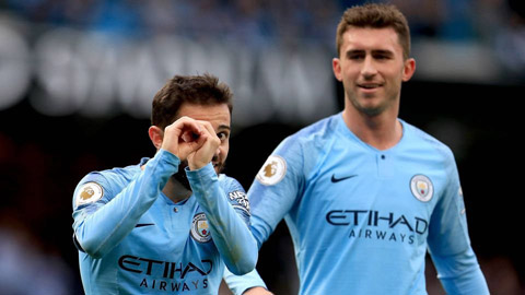 Bernardo Silva và Laporte được 'bật đèn xanh' rời Man City