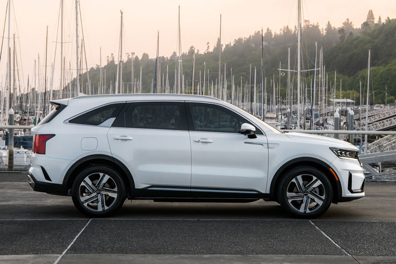 Kia ra mắt Sorento 2022 phiên bản siêu tiết kiệm xăng, giá chưa công bố