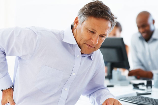 Những dấu hiệu tưởng vô hại nhưng đang tiềm ẩn nguy cơ ung thư ở nam giới