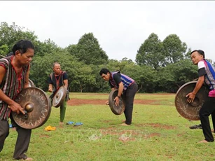 Nơi giữ 'hồn' cồng chiêng dân tộc S’tiêng