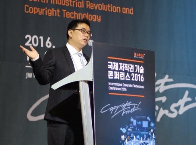 Luật sư Phan Vũ Tuấn: Phimmoi.net bị khởi tố hình sự sẽ là "bước nhảy" để xử lý các website vi phạm bản quyền khác trên Internet