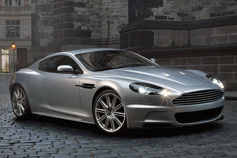 6. Aston Martin DBS 2007-2012.