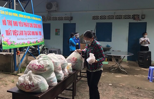 Bình Dương: Gần 540 tỷ đồng cung cấp thực phẩm thiết yếu cho người dân vùng “khoá chặt, đông cứng”