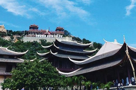 Khám Phá Trùng Sơn Cổ Tự của Ninh Thuận