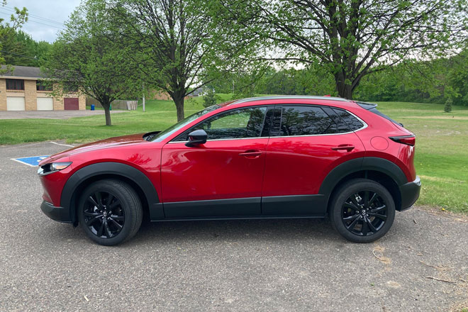 Khám phá Mazda CX-30 Turbo Premium Plus 2021, giá 777 triệu đồng