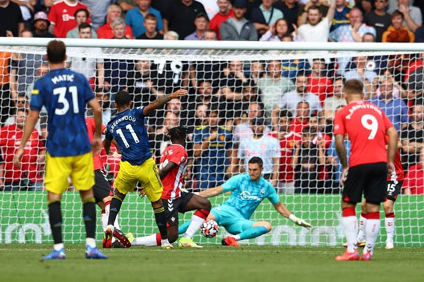 Kết quả Southampton vs MU: Greenwood giành về 1 điểm nhọc nhằn cho Quỷ đỏ