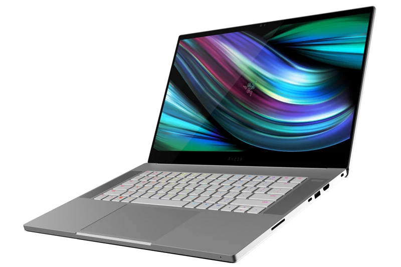 6. Razer Blade 15 OLED.