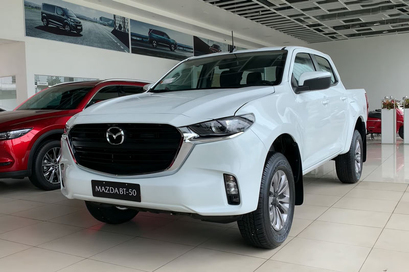 Chi tiết Mazda BT-50 2021 vừa ra mắt tại Việt Nam, giá từ 659 triệu đồng
