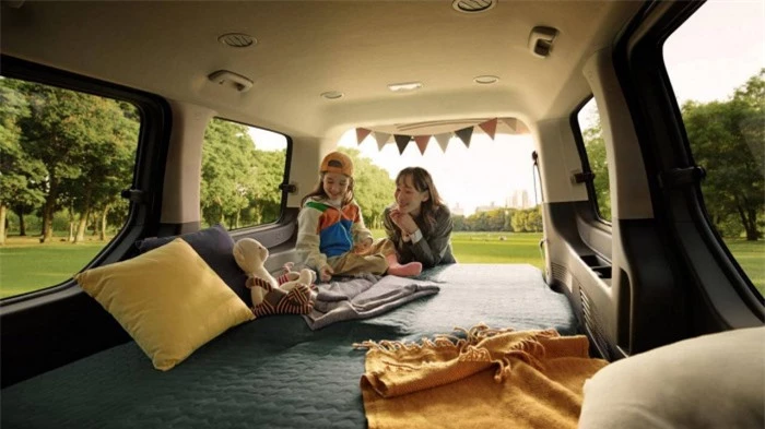 Hyundai Staria phiên bản 8 chỗ ra mắt, cạnh tranh Kia Sedona 5