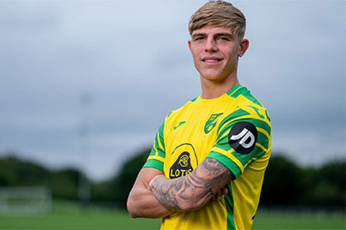 MU chia tay cầu thủ thứ năm 