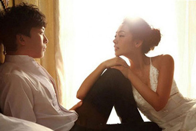 Đi xem phòng để thuê, chàng trai bị nữ chủ nhà gợi cảm hút hồn và chủ động "tấn công", chuyện xảy ra sau đó không ai ngờ đến