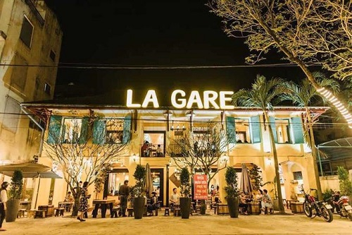 Từ ngày 25/8, dịch vụ ăn uống ở Huế phải dừng hoạt động sau 22h 