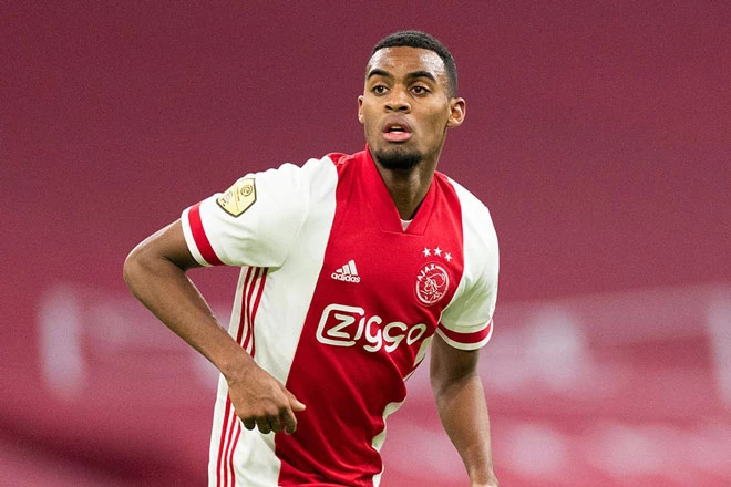 4. Ryan Gravenberch (Ajax, 19 tuổi).