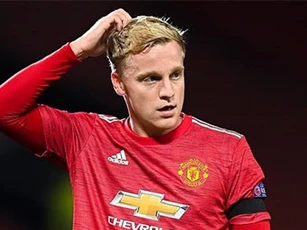 Van de Beek hài lòng với kế hoạch tương lai ở MU