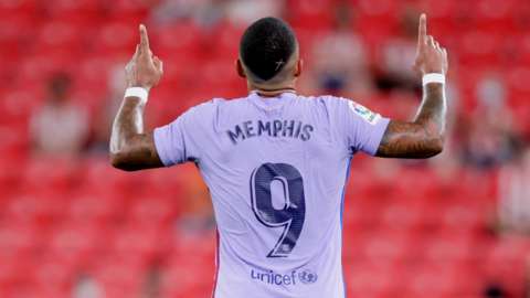 Barcelona mới với huyết thống Hà Lan xa xưa