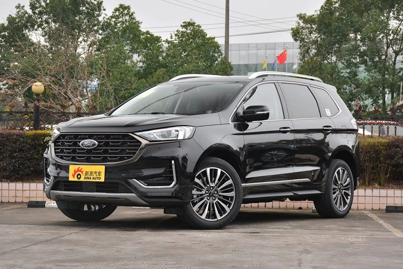 Ford Edge Plus ST-Line 2021.