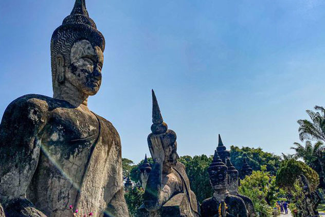 Di tích kỳ lạ của một 'phù thủy điêu khắc': Không có chánh điện thờ Phật, nhiều bức tượng khiến người xem lạnh gáy